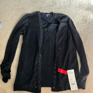 Elements Small black top with sparkling new